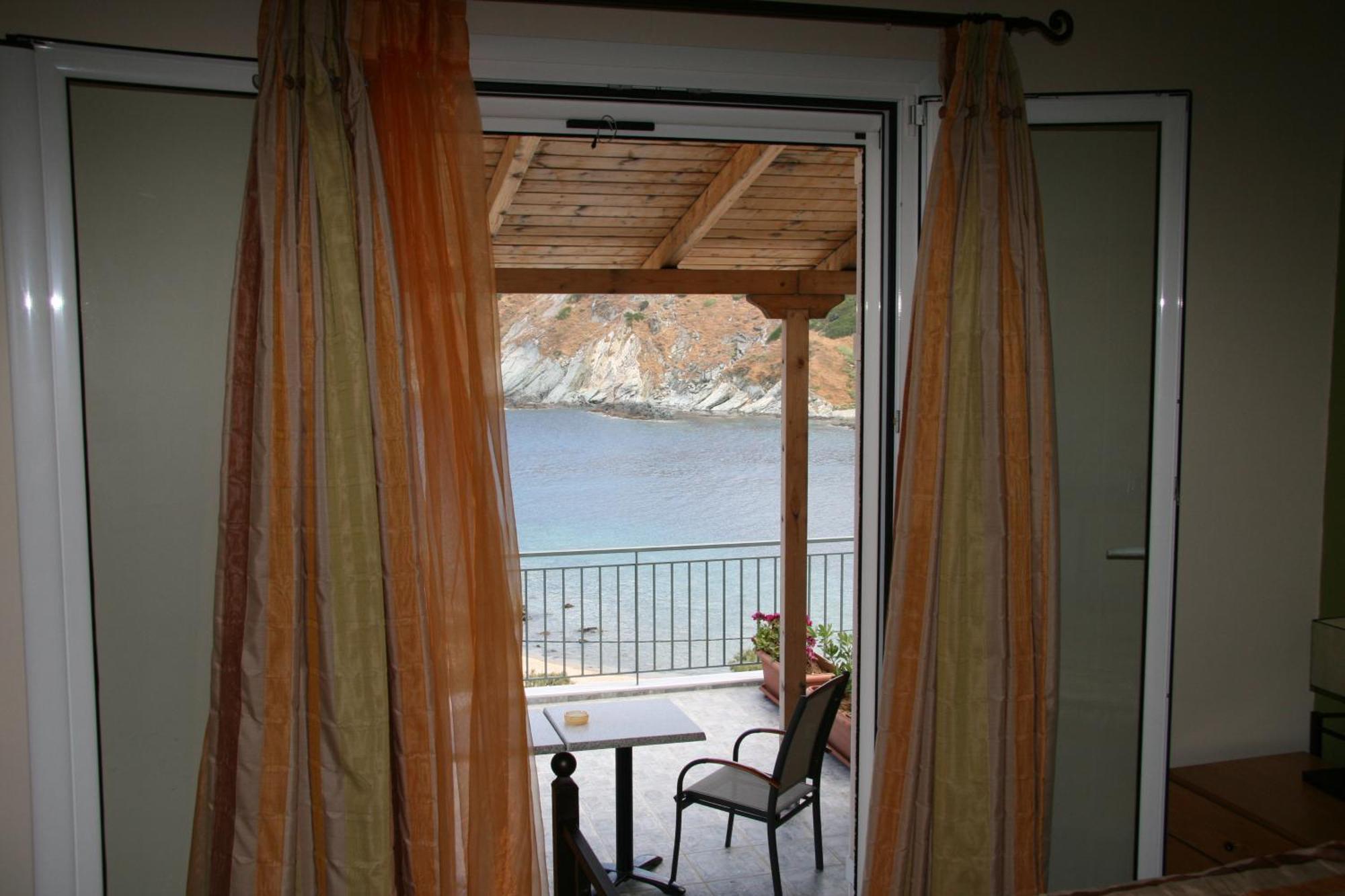 Bel Mare Hotel Agioi Apostoli Exterior photo